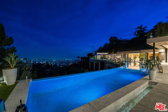 $68,000,000 | 9330 Flicker Way, Los Angeles, CA 90069
