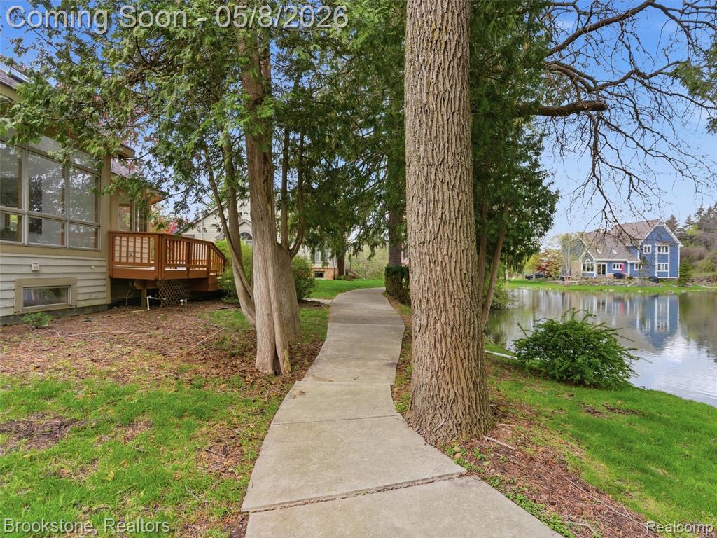 6512 White Lake Road Clarkston, MI 48346 - Photo 48 of 69