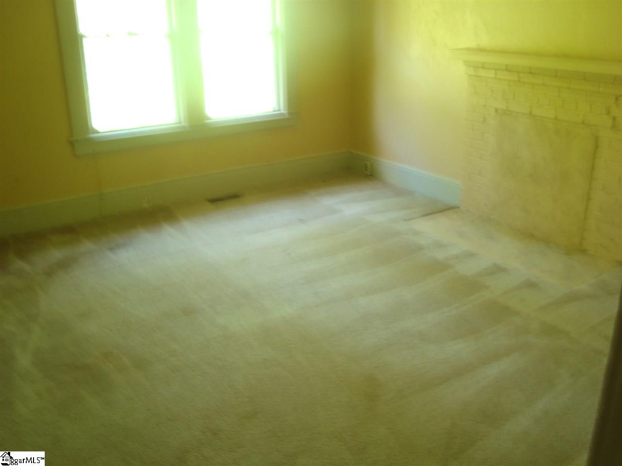 628 Staunton Bridge Road Greenville, SC 29611 - Photo 6 of 12 Gallery Image 6