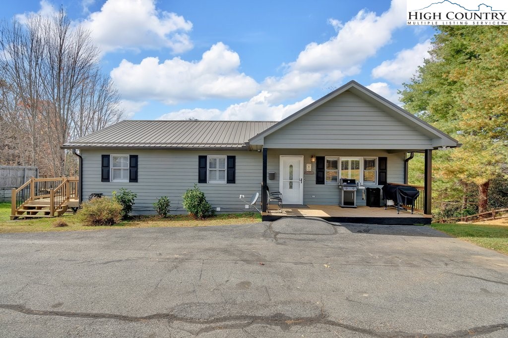 409 Dogwood Knoll Road Boone, NC 28607 - Photo 36 of 41 Gallery Image 36