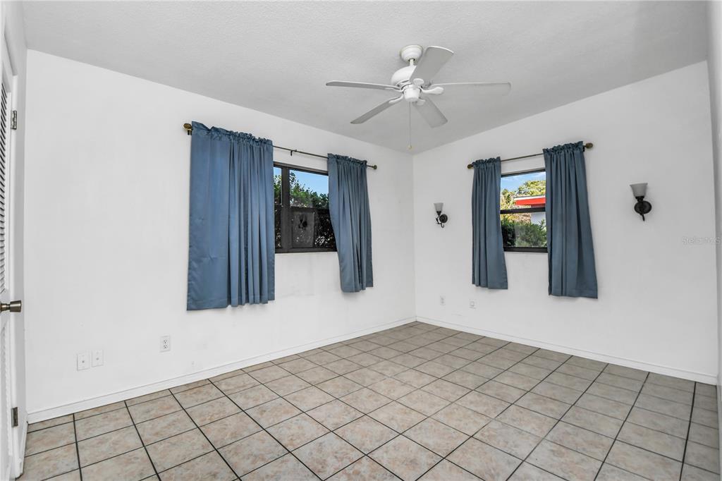 4502 Rockledge Road Orlando, FL 32807 - Photo 19 of 32 Gallery Image 19