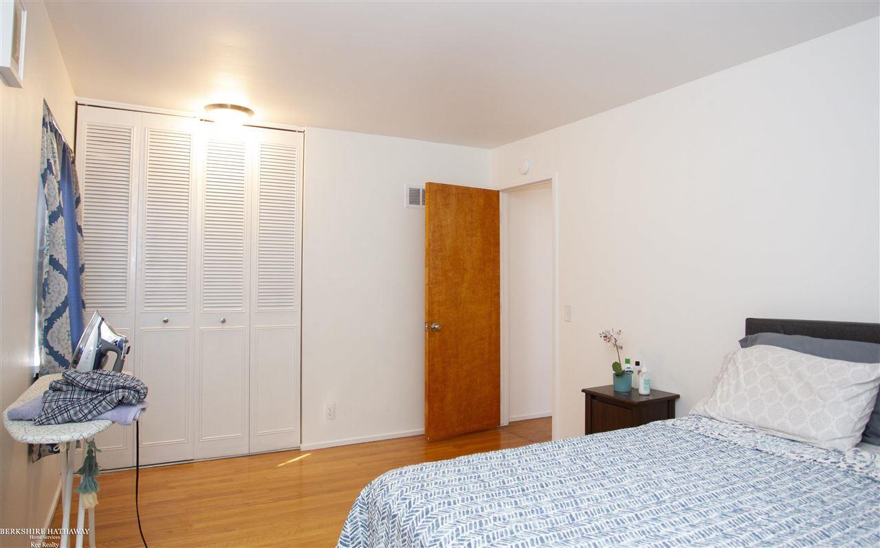 379 Neff Road Grosse Pointe, MI 48230 - Photo 38 of 63 50070950-37.JPG