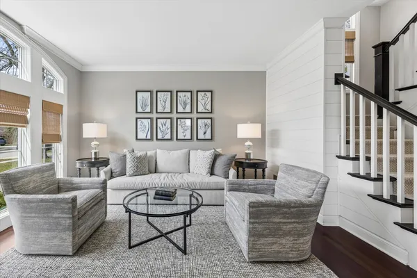 $1,390,000 | 321 Kenilworth Avenue, Glen Ellyn, IL 60137