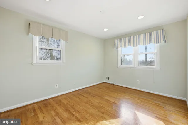 $3,000 | 1721 University Boulevard West, Silver Spring, MD 20902