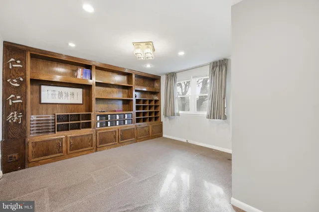 $3,000 | 1721 University Boulevard West, Silver Spring, MD 20902