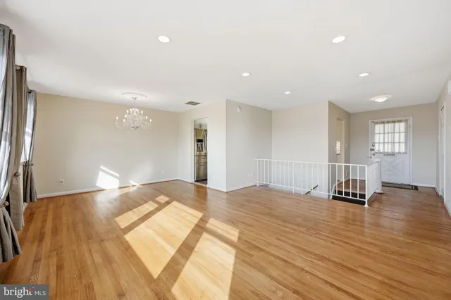 $3,000 | 1721 University Boulevard West, Silver Spring, MD 20902