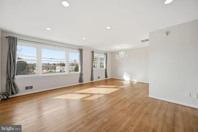 $3,000 | 1721 University Boulevard West, Silver Spring, MD 20902