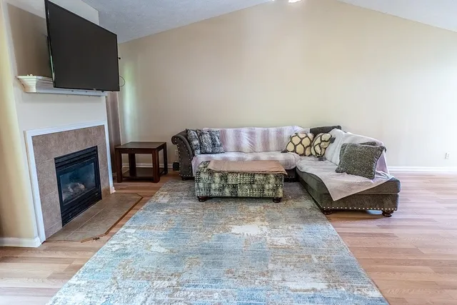 $220,000 | 4812 Snowcap Run, Loves Park, IL 61111