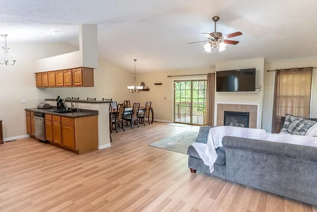 $220,000 | 4812 Snowcap Run, Loves Park, IL 61111