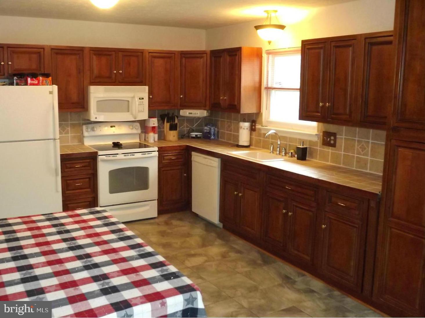 8151 Silo Road Severn, MD 21144 - Photo 2 of 20 Kitchen