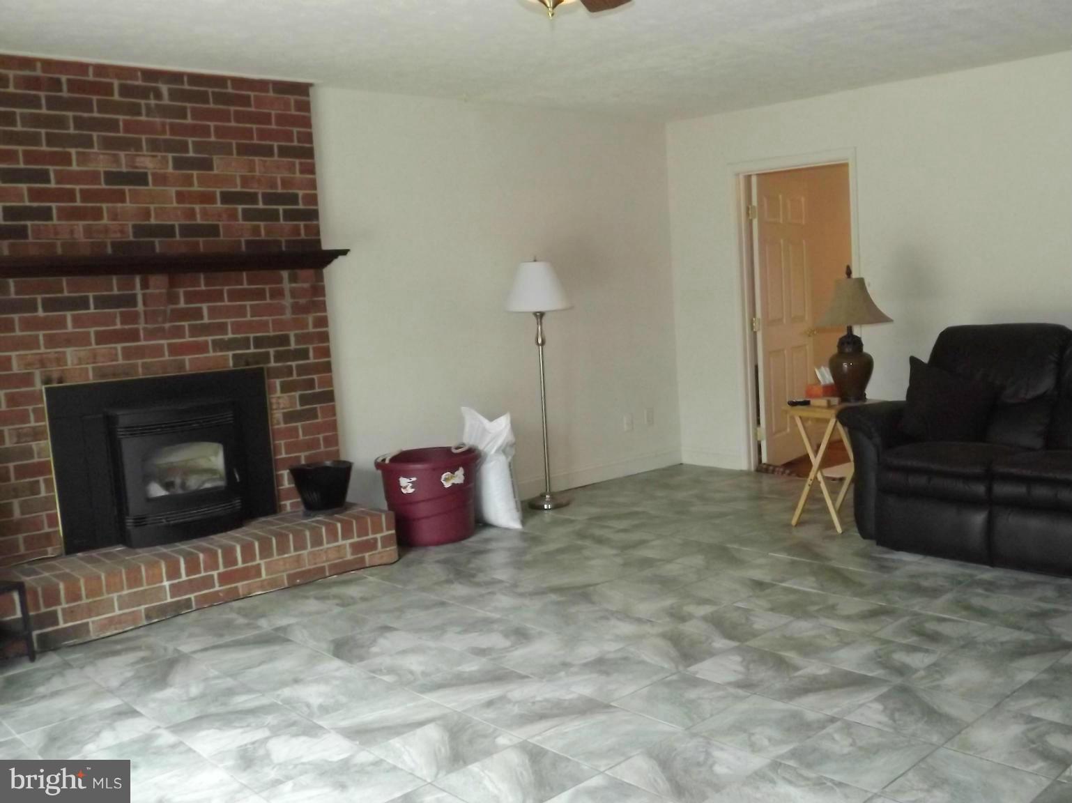 8151 Silo Road Severn, MD 21144 - Photo 9 of 20 Family Room