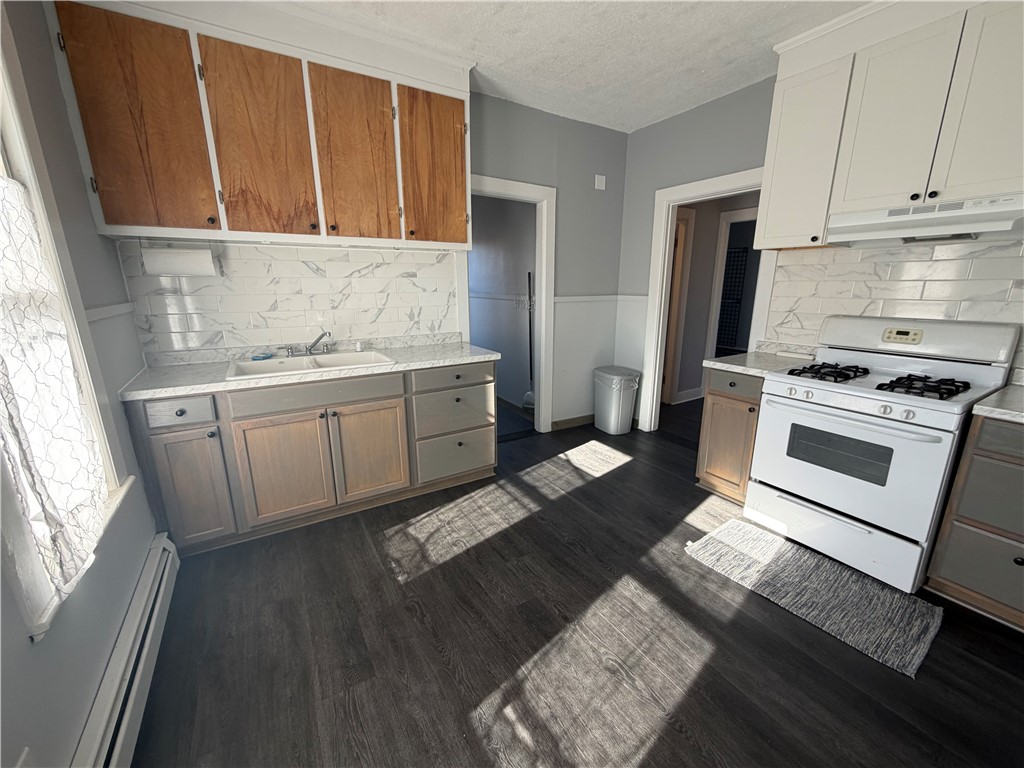 112 High Street, Unit 2 Westerly, RI 02891 - Photo 3 of 14