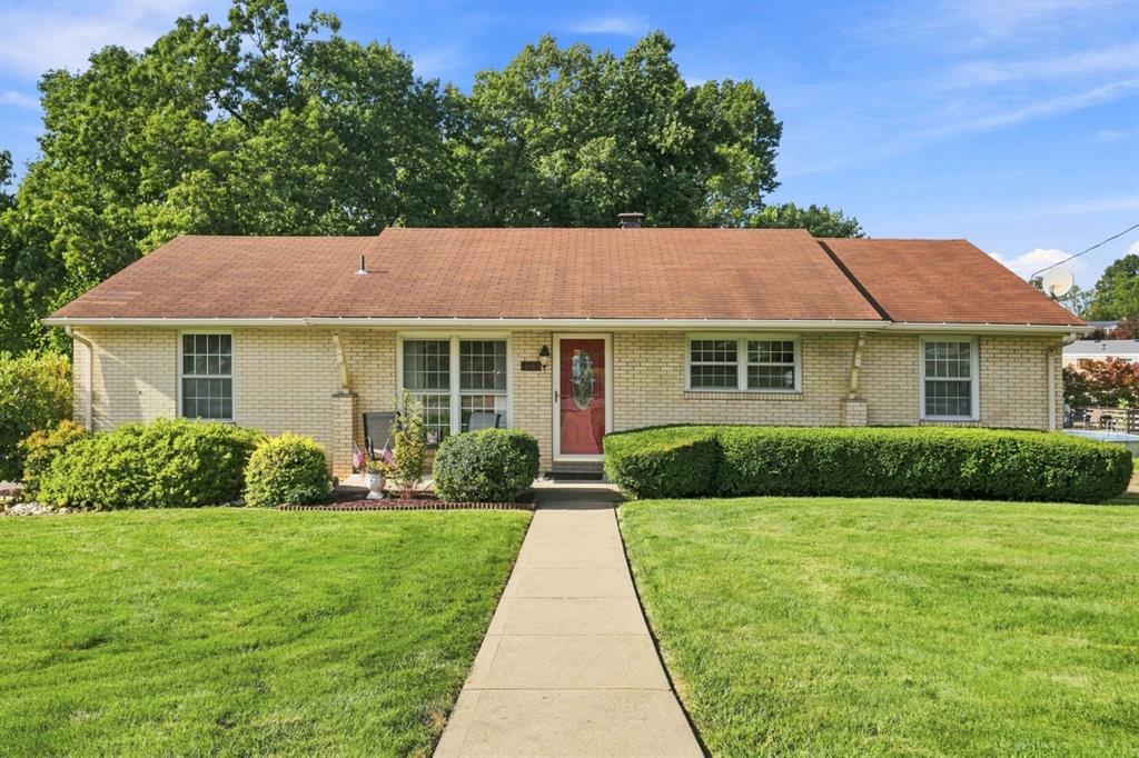 105 Louis Street McKees Rocks, PA 15136 - Photo 1 of 38 Gallery Image 1