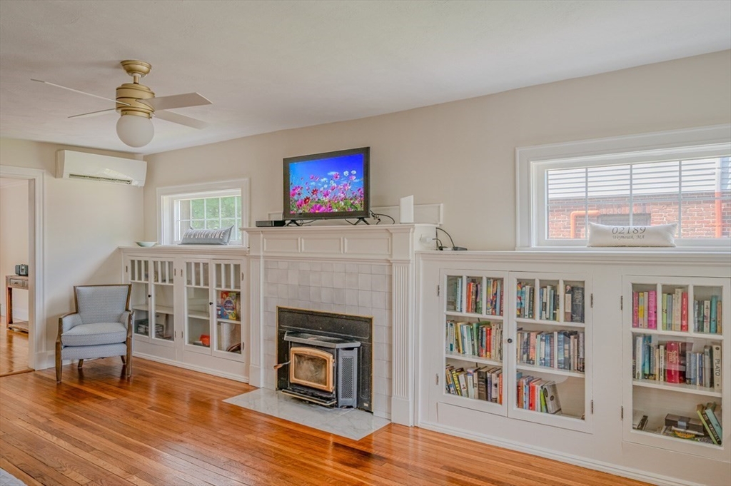 10 Richards Road Weymouth, MA 02189 - Photo 18 of 40