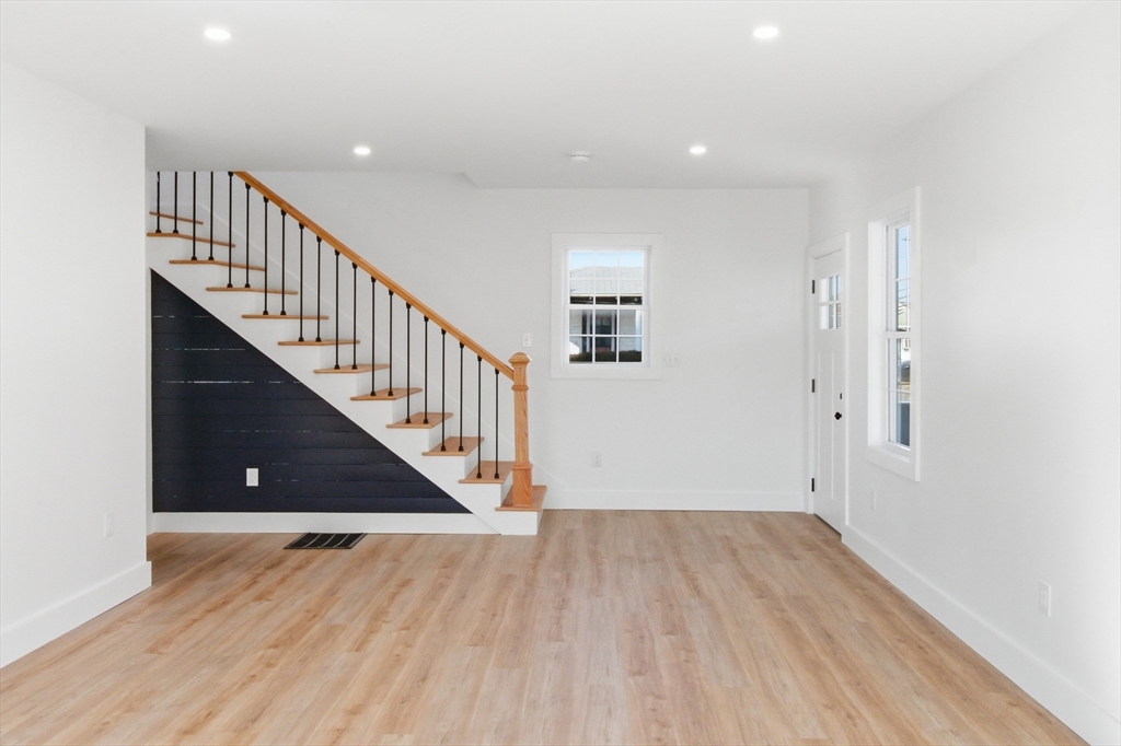 173 Kingsley Road Hull, MA 02045 - Photo 4 of 42