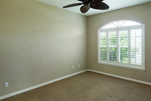 $2,500 | 710 Timber Ridge Trail Southwest, Vero Beach, FL 32962