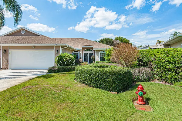 $2,500 | 710 Timber Ridge Trail Southwest, Vero Beach, FL 32962