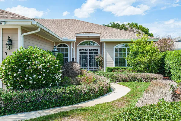 $2,500 | 710 Timber Ridge Trail Southwest, Vero Beach, FL 32962