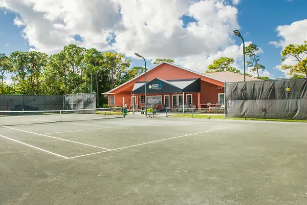 $2,500 | 710 Timber Ridge Trail Southwest, Vero Beach, FL 32962