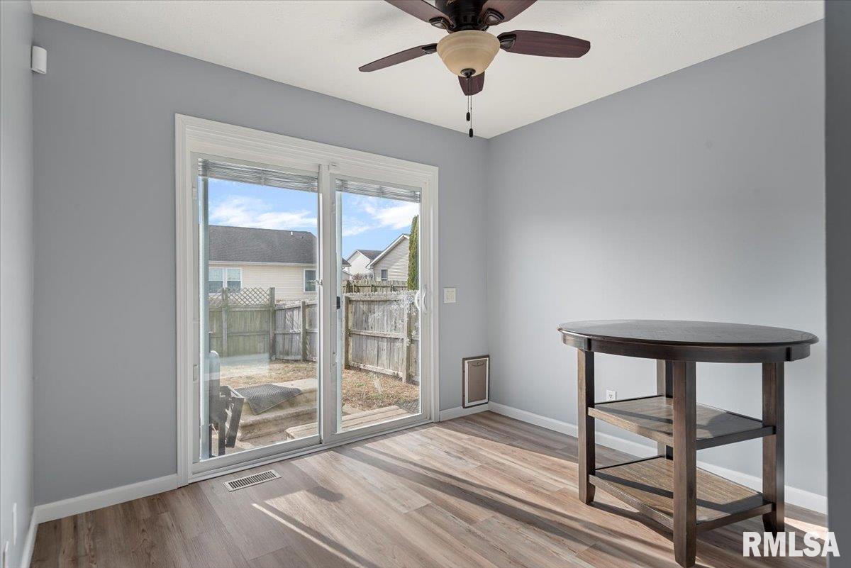 130 Genoa Drive Springfield, IL 62703 - Photo 11 of 29