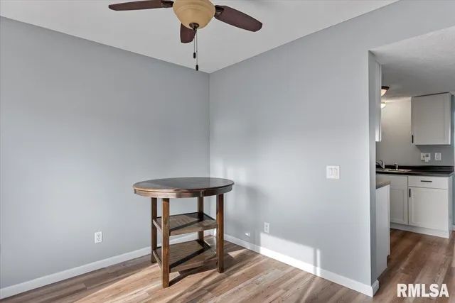 $195,000 | 130 Genoa Drive, Springfield, IL 62703