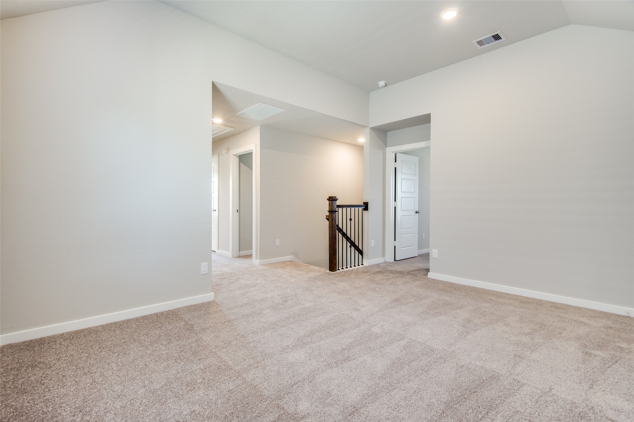 17684 Tree Of Heaven Conroe, TX 77385 - Photo 8 of 12