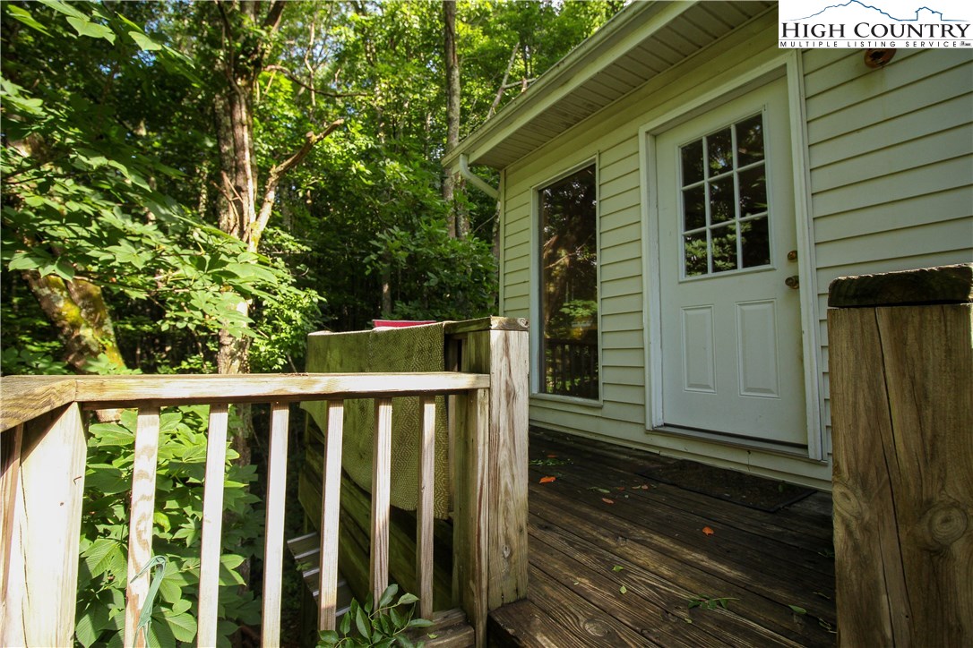 367 Sugarloaf Road Boone, NC 28607 - Photo 4 of 15 a side view of a house with a balcony
