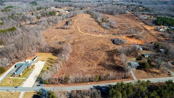 $550,000 | 3830 Vance Street Extension, Reidsville, NC 27320