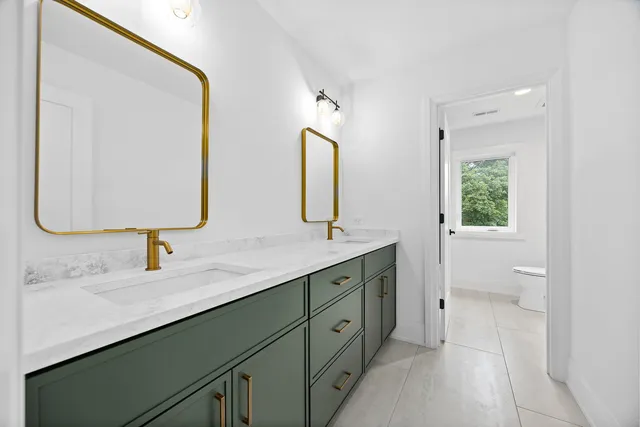 $720,000 | 8743 Austin Avenue, Oak Lawn, IL 60453