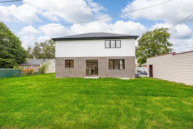 $720,000 | 8743 Austin Avenue, Oak Lawn, IL 60453