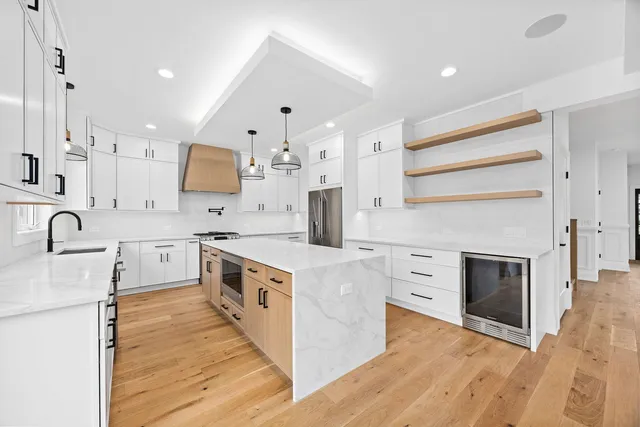 $720,000 | 8743 Austin Avenue, Oak Lawn, IL 60453