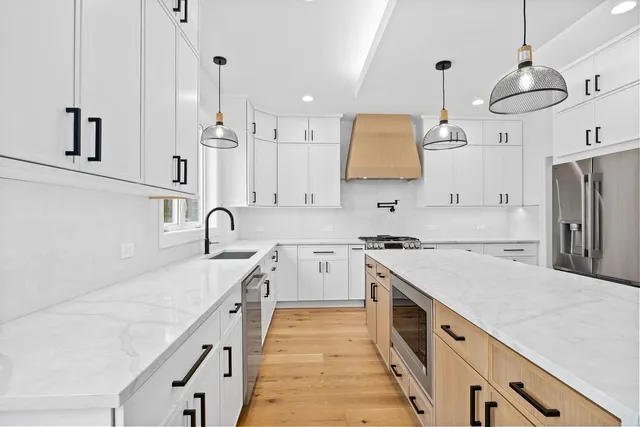 $720,000 | 8743 Austin Avenue, Oak Lawn, IL 60453