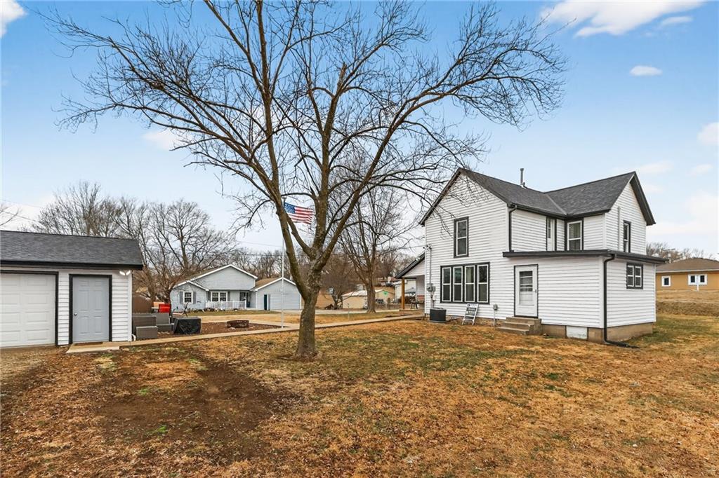 207 2nd Street Camden Point, MO 64018 - Photo 7 of 35