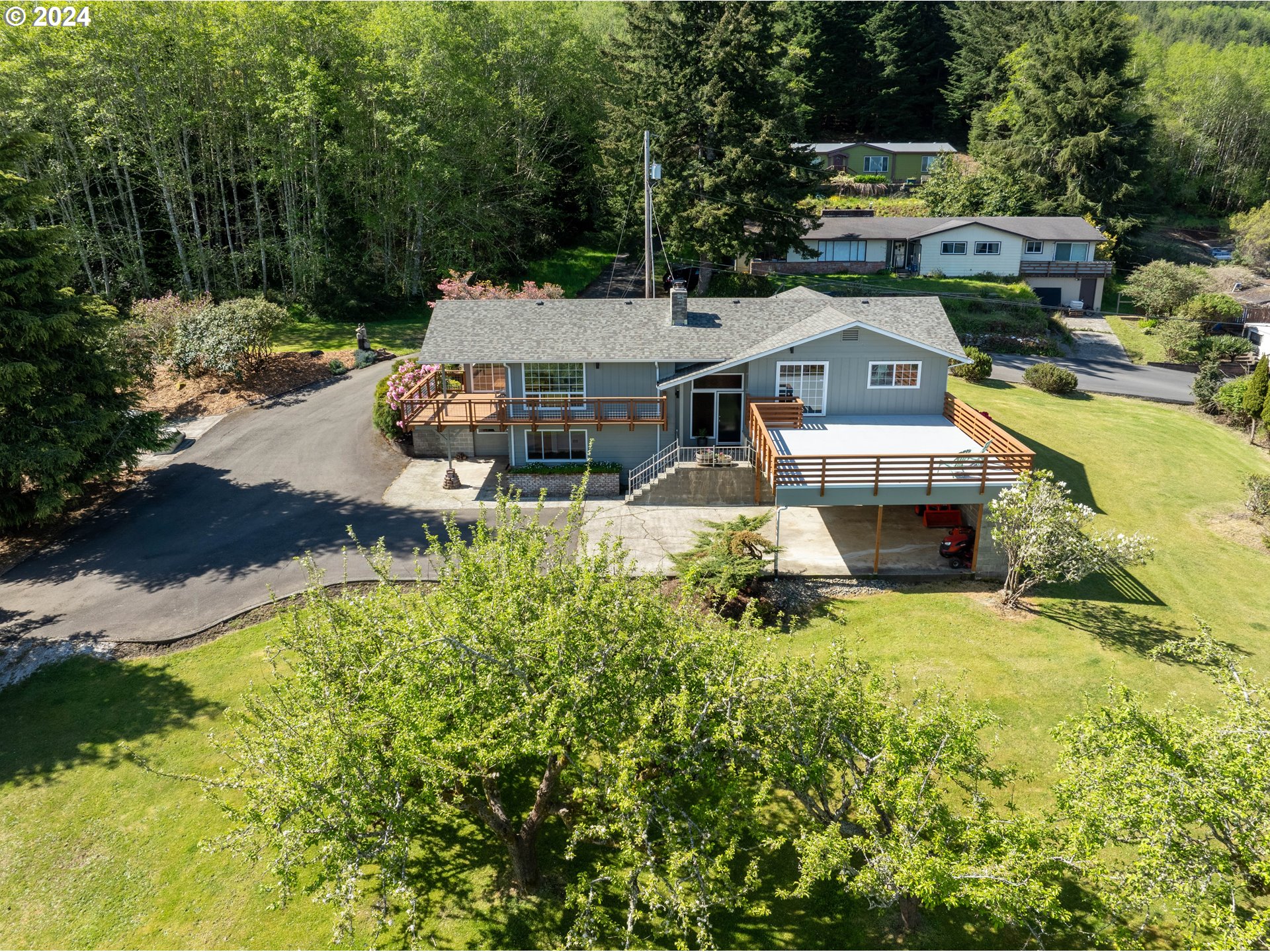 3144 Maple Drive Reedsport, OR 97467 - Photo 1 of 47 Gallery Image 1