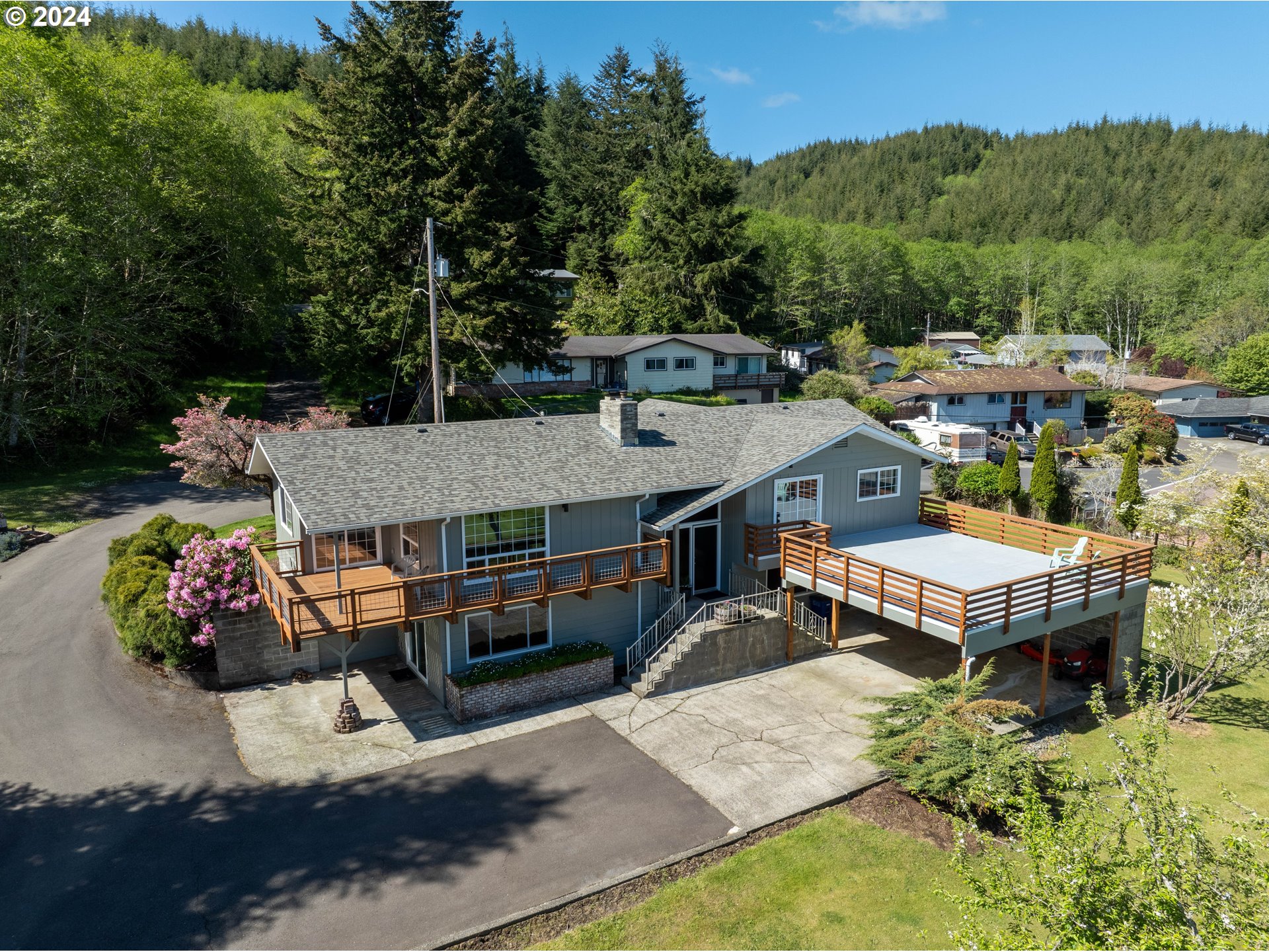 3144 Maple Drive Reedsport, OR 97467 - Photo 3 of 47 Gallery Image 3