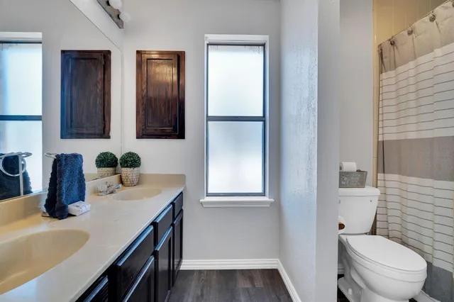 $285,000 | 2605 Shasta Court, Fort Worth, TX 76133