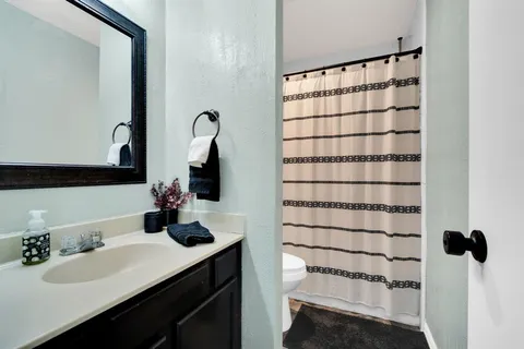 $285,000 | 2605 Shasta Court, Fort Worth, TX 76133