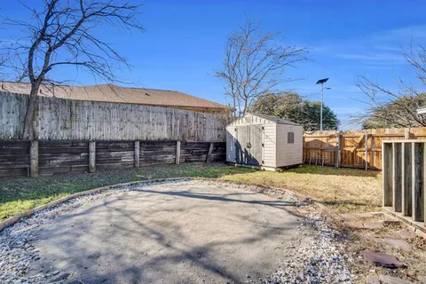 $285,000 | 2605 Shasta Court, Fort Worth, TX 76133