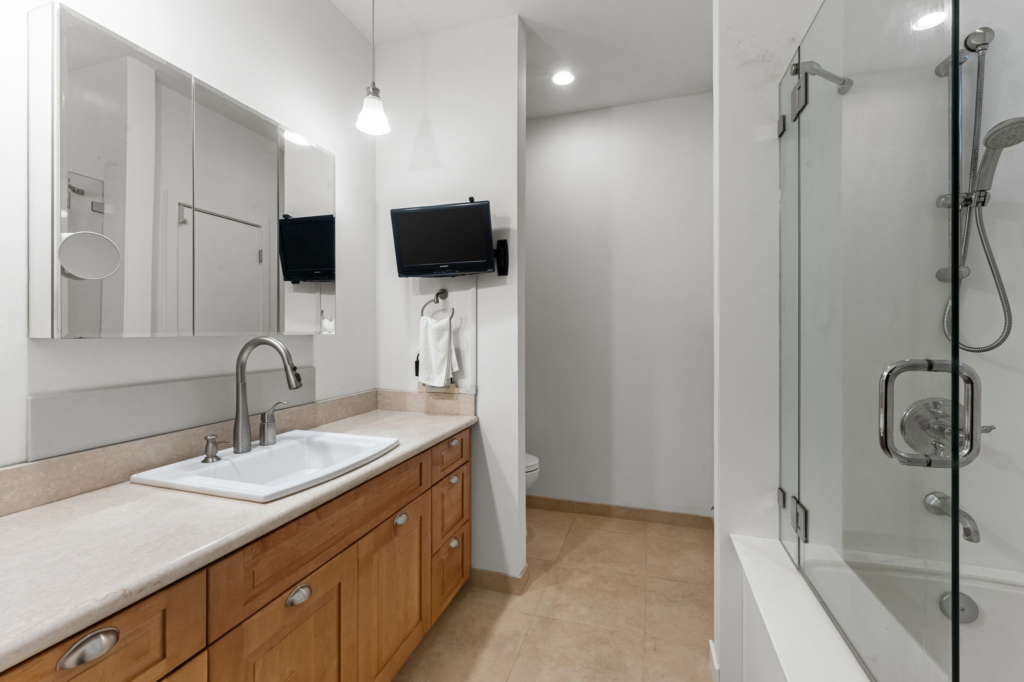 1820 Palm Street Houston, TX 77004 - Photo 31 of 47 a bathroom with a double vanity sink and mirror