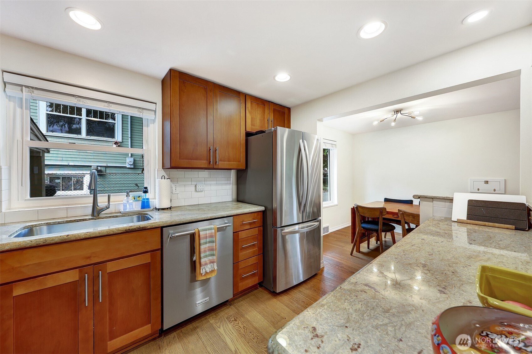 2811 Northwest 62nd Street Seattle, WA 98107 - Photo 14 of 35