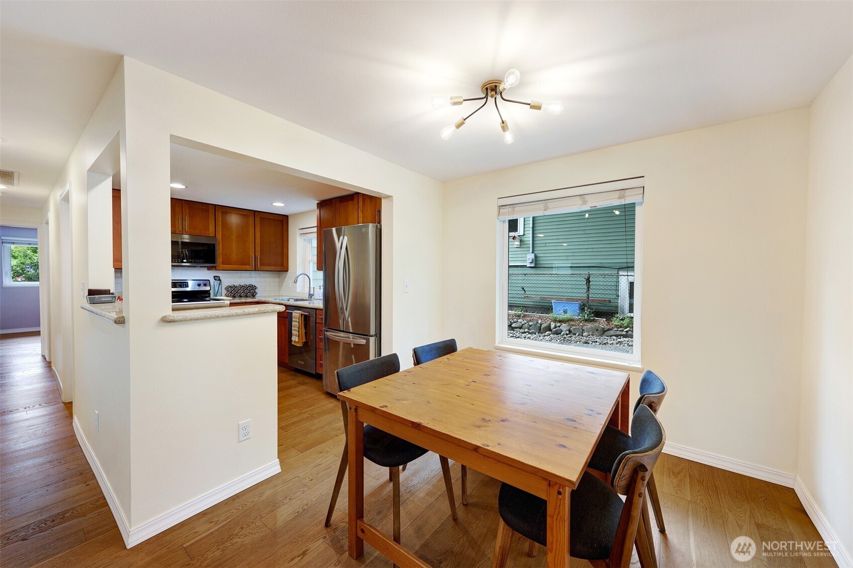 2811 Northwest 62nd Street Seattle, WA 98107 - Photo 18 of 35