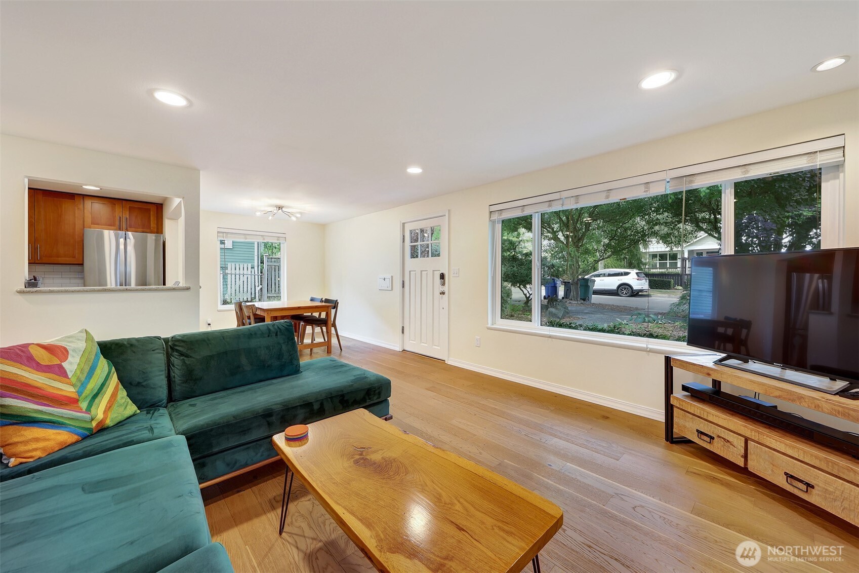 2811 Northwest 62nd Street Seattle, WA 98107 - Photo 22 of 35