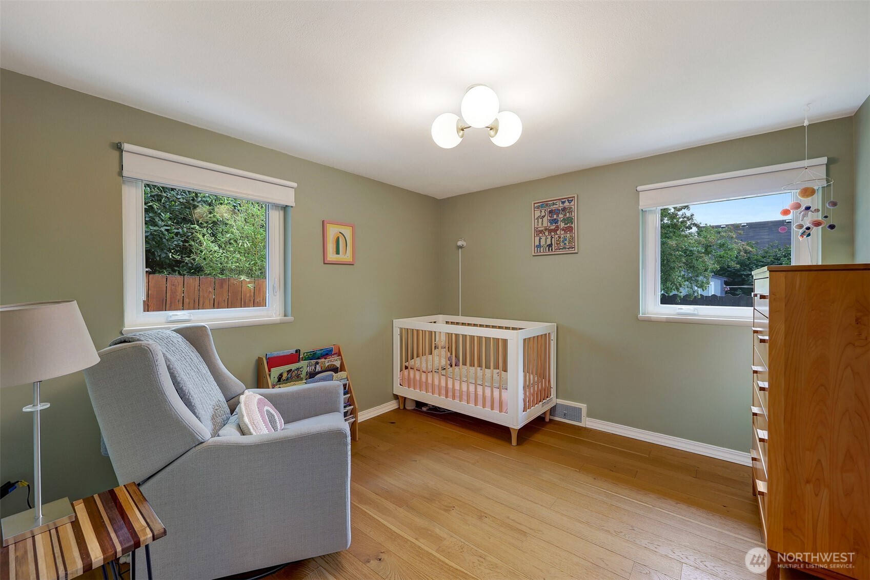 2811 Northwest 62nd Street Seattle, WA 98107 - Photo 25 of 35