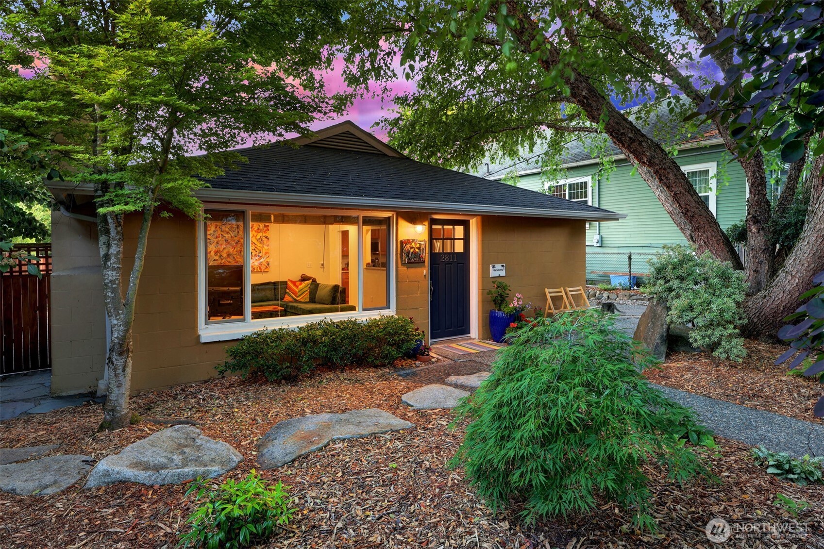 2811 Northwest 62nd Street Seattle, WA 98107 - Photo 4 of 35