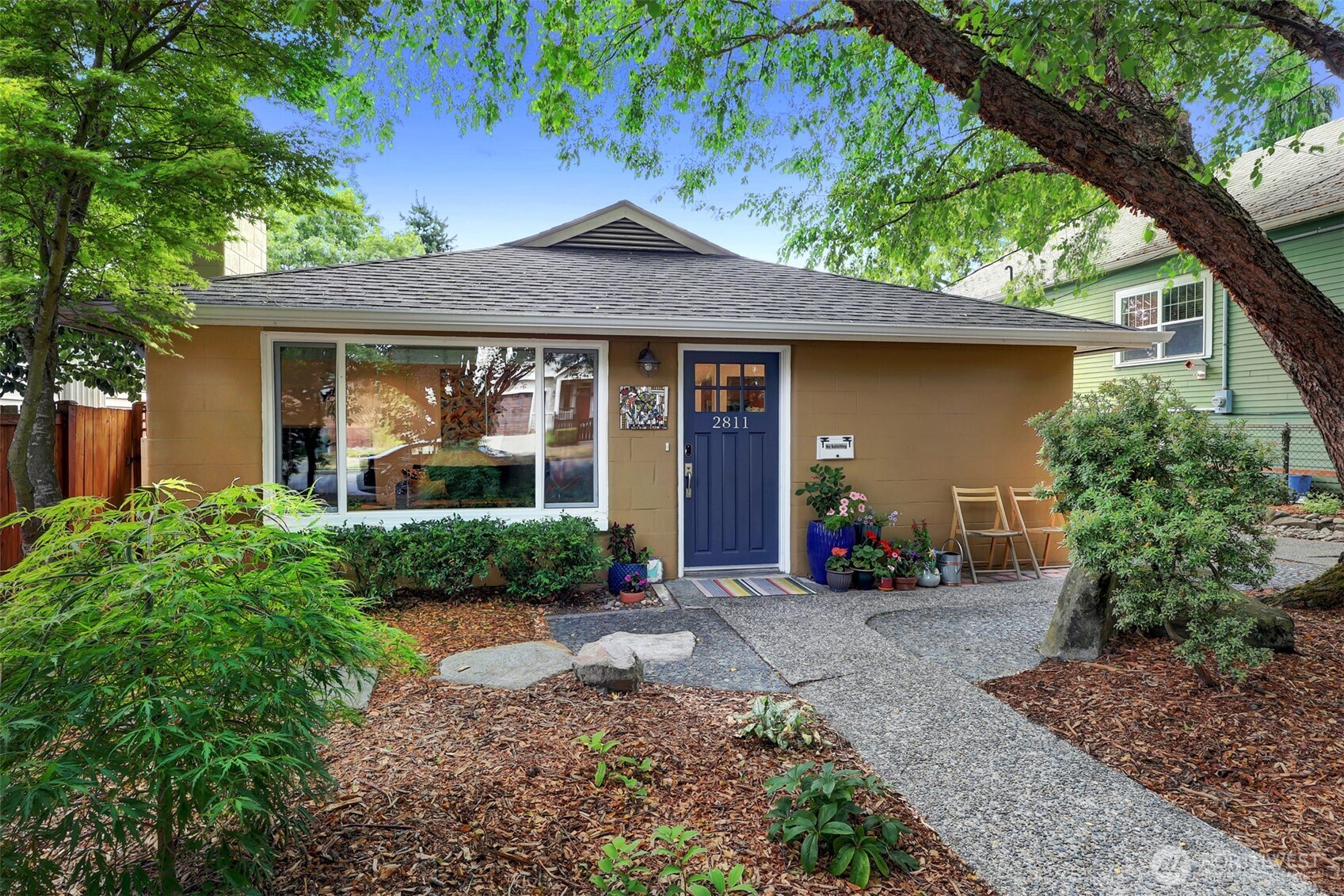 2811 Northwest 62nd Street Seattle, WA 98107 - Photo 9 of 35