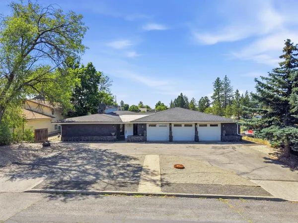 $624,900 | 1627 West Courtland Avenue, Spokane, WA 99205
