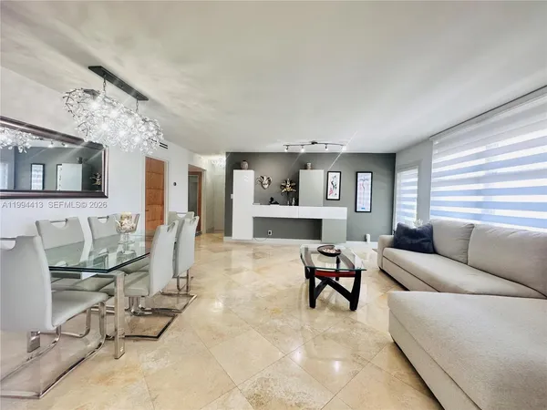 $3,850 | 9225 Collins Avenue, Unit 1111, Surfside, FL 33154