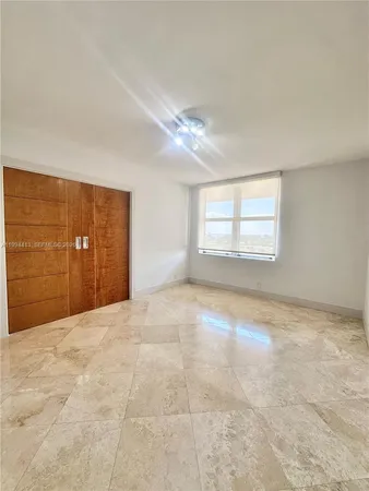 $3,850 | 9225 Collins Avenue, Unit 1111, Surfside, FL 33154