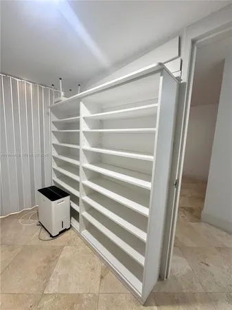 $3,850 | 9225 Collins Avenue, Unit 1111, Surfside, FL 33154