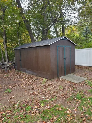 $437,000 | 19 Laurelwood Avenue, Leicester, MA 01524